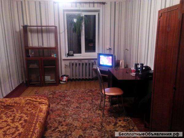 Сдам комнату в 3 к. кв
