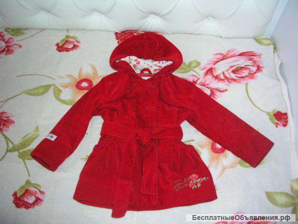 Вильветовый плащ для девочки