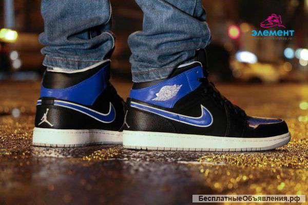 Нужны кеды Vans или Converse?