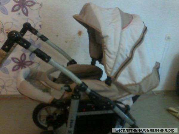Детская коляска и автокресло