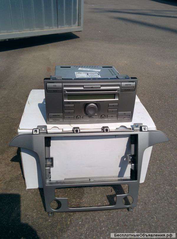 Штатная CD-магнитола для Ford Galaxy