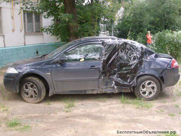 Рено меган 2 продаю битый 2008г за 150000