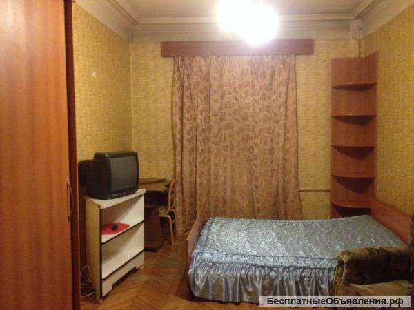 Комната 18м, метро Первомайская