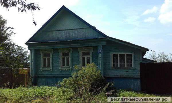 Дом с земельным участком