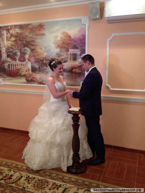 Шикарное свадебное платье