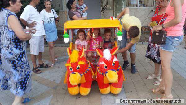 Новые детские аттракционы"Лошадки"