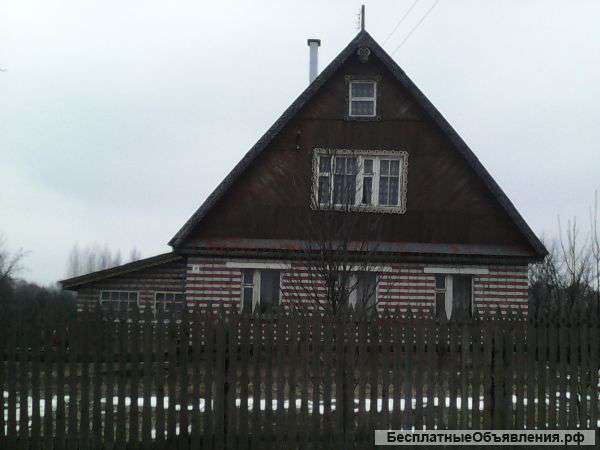 Дом с надворными постройками