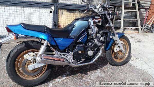 Мотоцикл Yamaha FZX750