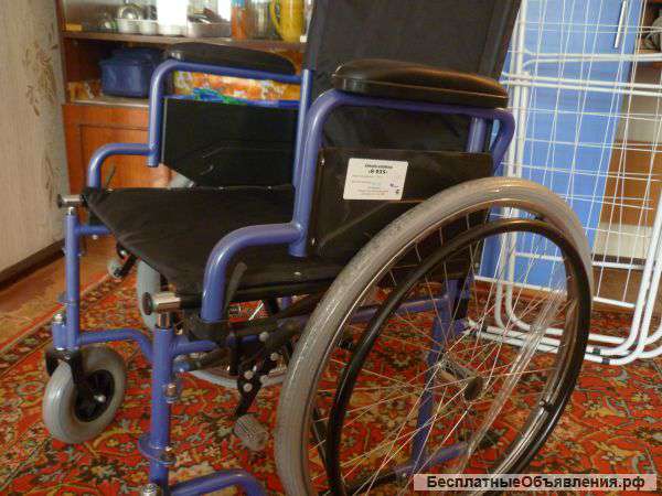 Инвалидное кресло коляска.памперсы большой размер.