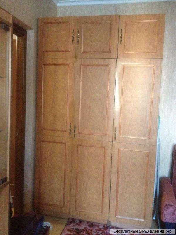 Стенка, диван, кресло