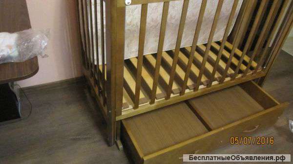 Кроватка детская