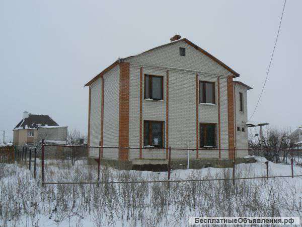 2-этажный коттедж 300 м² (кирпич) на участке 15 сот, 2 км до города, 35 000 руб/кв. м.