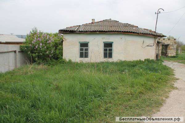 Дом требующий кап ремонта Фронтовое