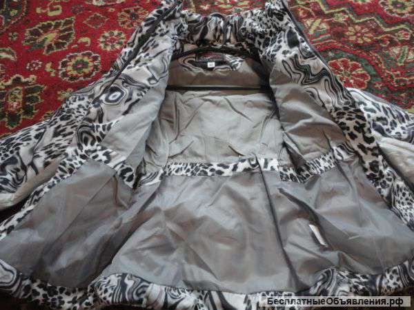 Курточка демисезонная ФИАЛКА новая