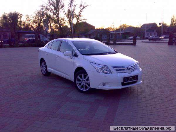 Продаётся автомобиль  TOYOTA  AVENSIS, 2009 года