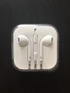 Наушники Apple с пультом управления