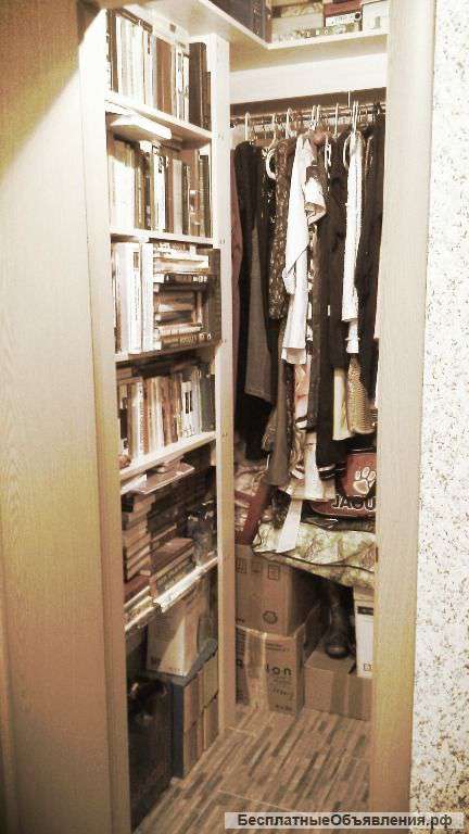 Однокомнатную квартиру в районе Краснолесье в Екатеринбурге