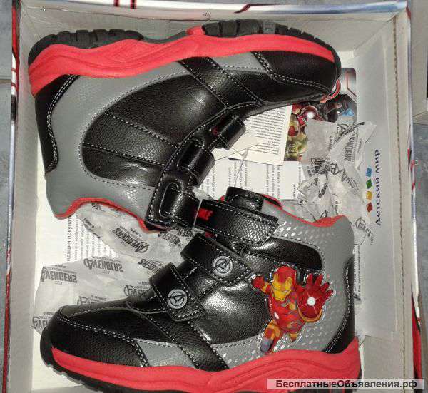 Демисезонные ботинки на мальчика-из серии Дисней