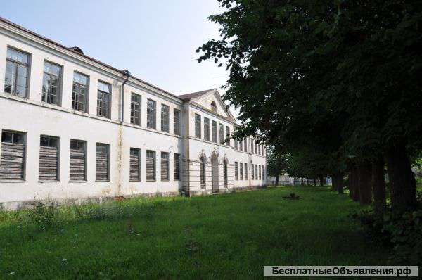 Здание бывшей средней школы г. Ошмяны, Республика Беларусь