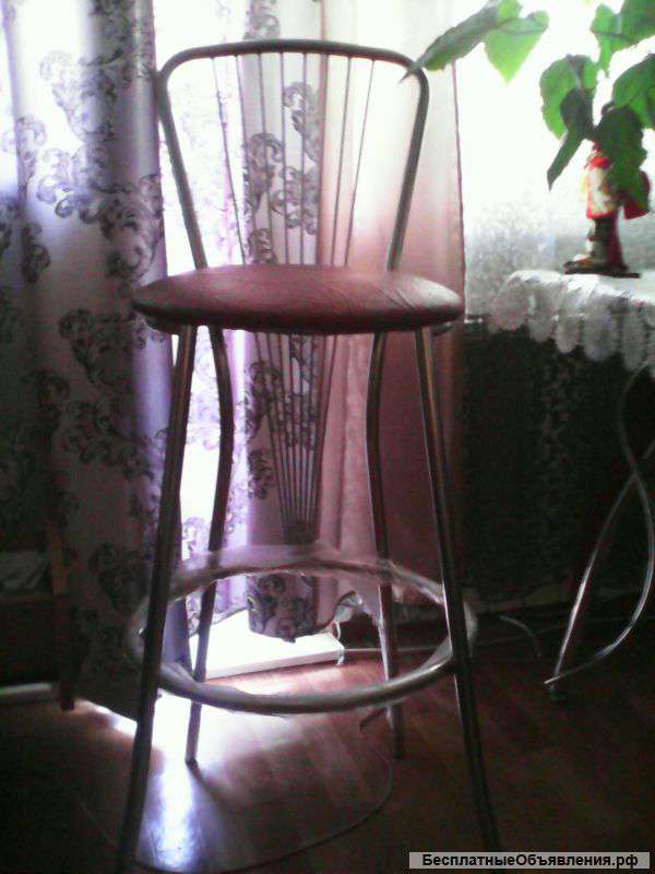 Барный стул
