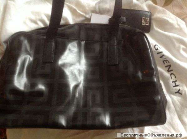 Чёрная сумка Givenchy