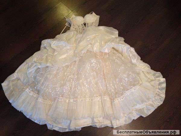 Свадебное платье вышивка корсет