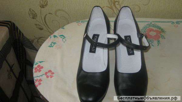 Туфли для Фламенко черные 36 размер-новые