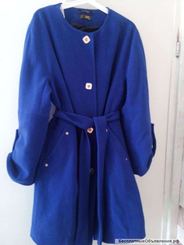 Пальто осеннее