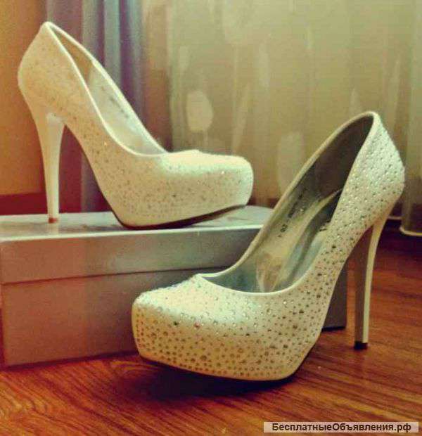 Обалденные свадебные туфельки