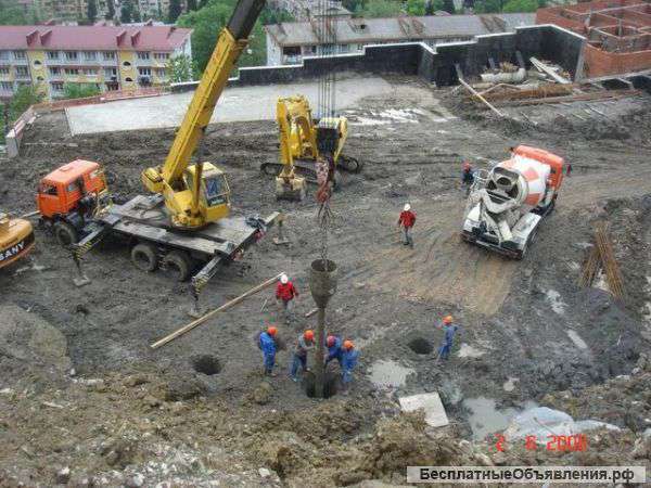 Большие профессиональные строительные бригады