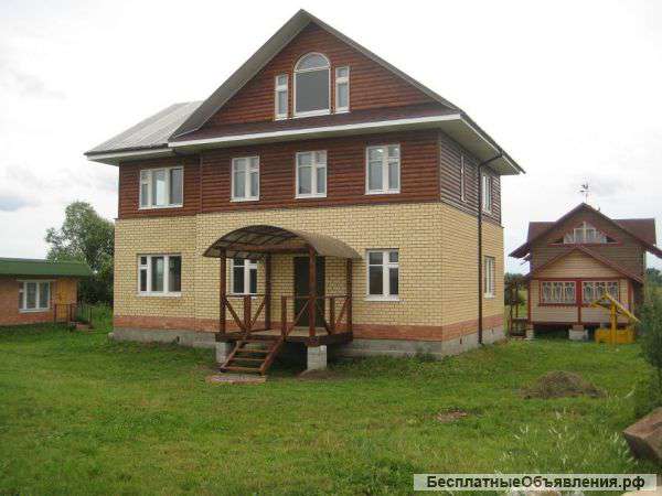 Продается новый дом 3 этажа 280 кв/м на берегу р. Волга.