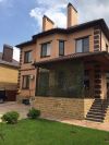 Дом 270 м2 (кирпич)на участке 6 сот.В черте города