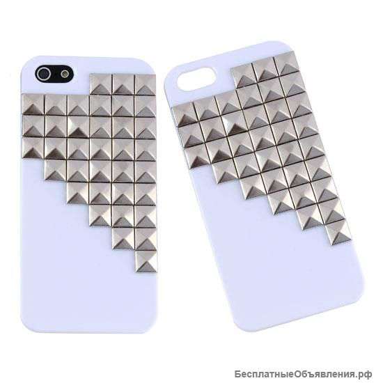 Чехол для iPhone 5 с заклёпками