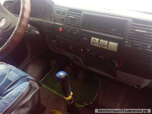 ГАЗ-Соболь минивен