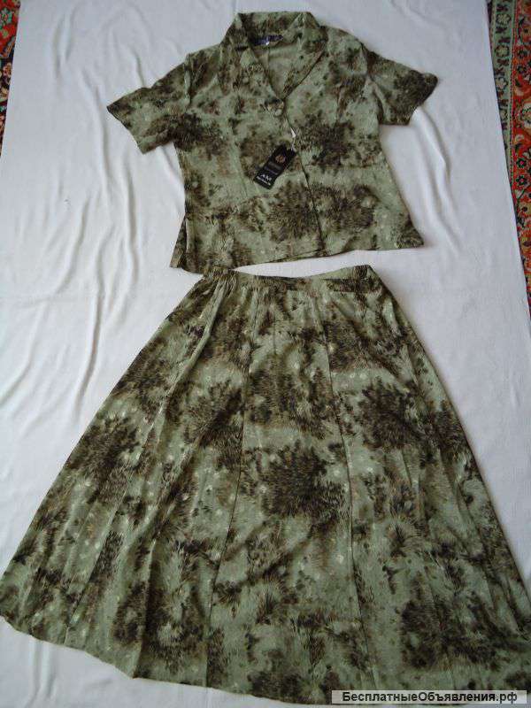 Костюм женский тройка