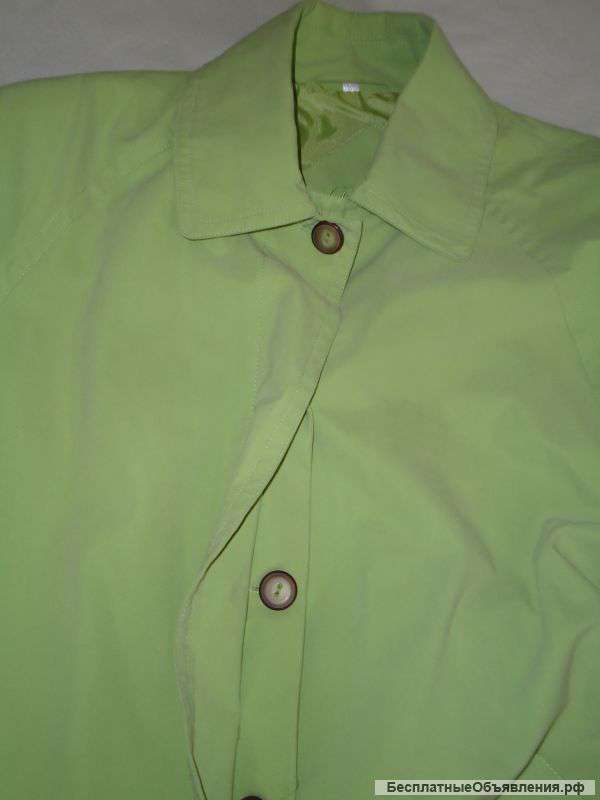 Винтажный весенний плащ оливкового цвета