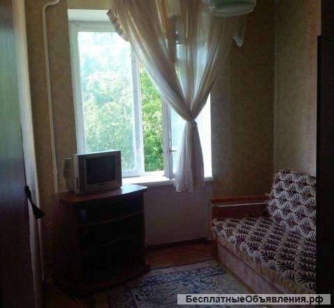 Сдам изолированную комнату семейной паре