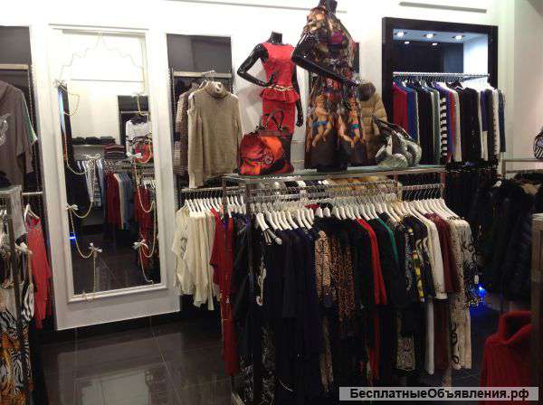 Продавец-консультант одежды молодежной