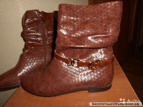 Полусапожки коричневые 38 размер
