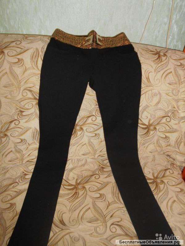 Брюки чёрные со стразами Vigoss 44-46размер