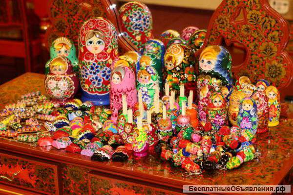 Матрешки и русские сувениры