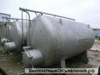 Ёмкости нержавеющая, горизонтальные,объем — 8,5 куб.м.