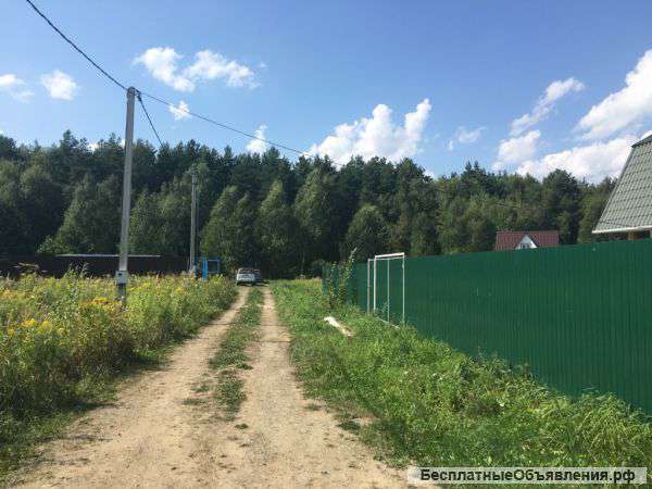 Участок в котеджном поселке Уютный