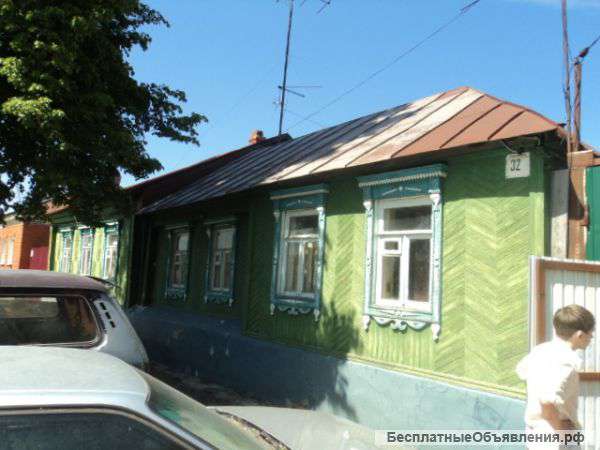 Дом с автосервисом