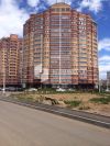 Рядом с домом парк отличное место для отдыха и пеших прогулок