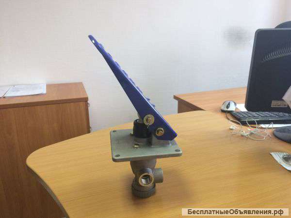 Педаль тормоза (Тормозной клапан) NEO bull CTK