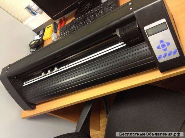 Режущий плоттер 1,3м ,плоттер,принтер
