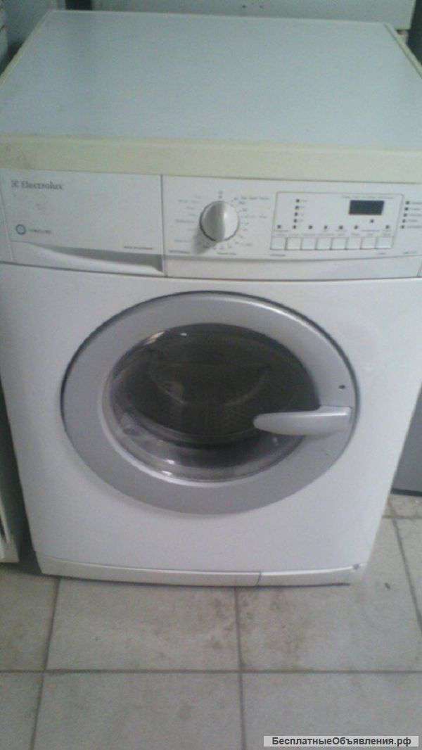 Хорошая стиральная машинка Electroluxe