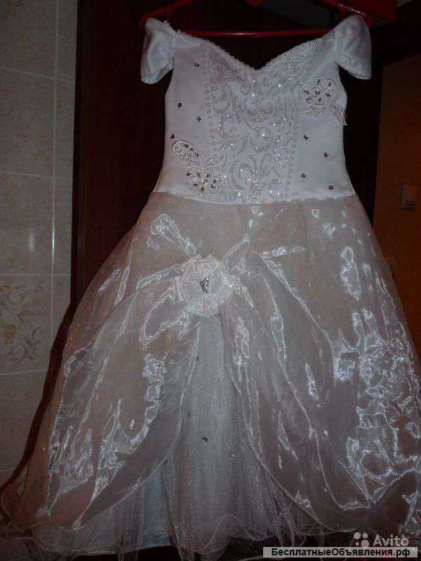 Новое бальное пышное платье "Мечта"