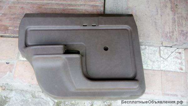 Обшивка двери азлк Москвич